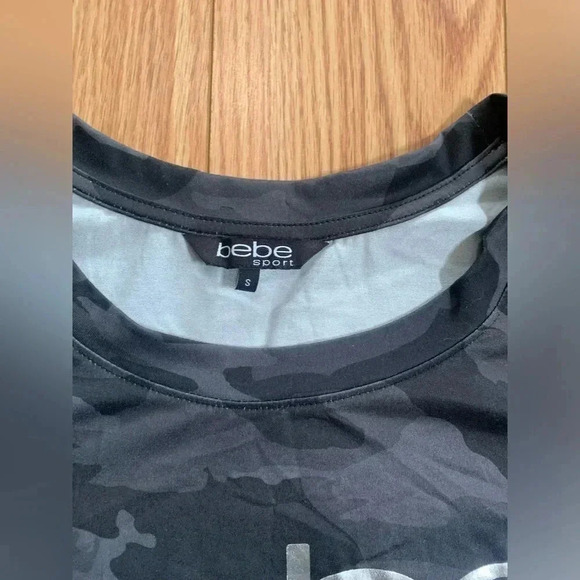 NEW BEBE TOP  SIZE S - Picture 3 of 4